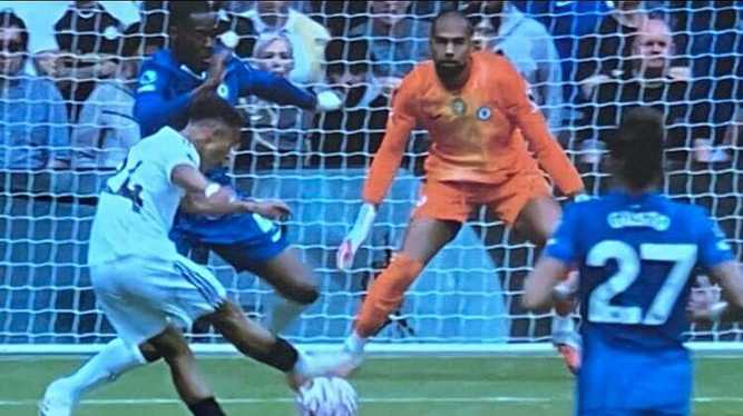 PL August Football 5