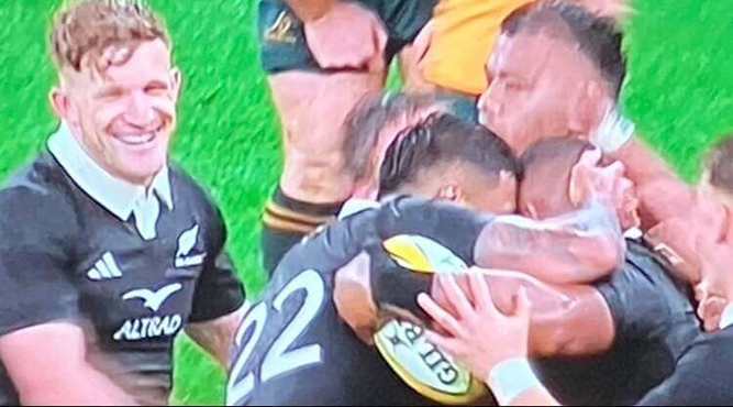 ABs celebrate the win they deserve v Wallabies in Perth